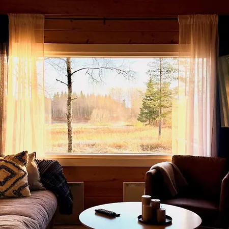 Koengaes Riverside Villa Kittilä