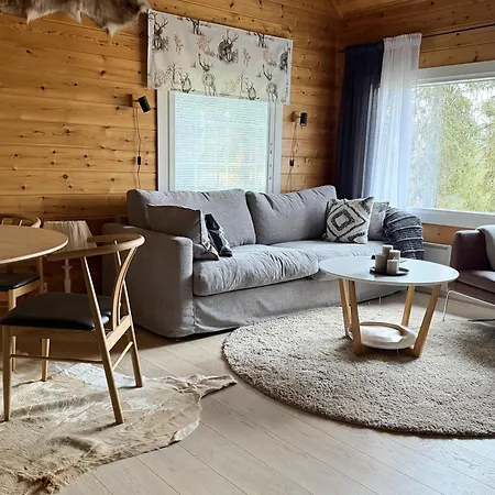 Koengaes Riverside Villa Kittilä